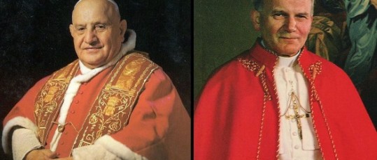 Papa-Giovanni-XXIII-e-Papa Giovanni-Paolo-II-santi-27-aprile-2014-586x331